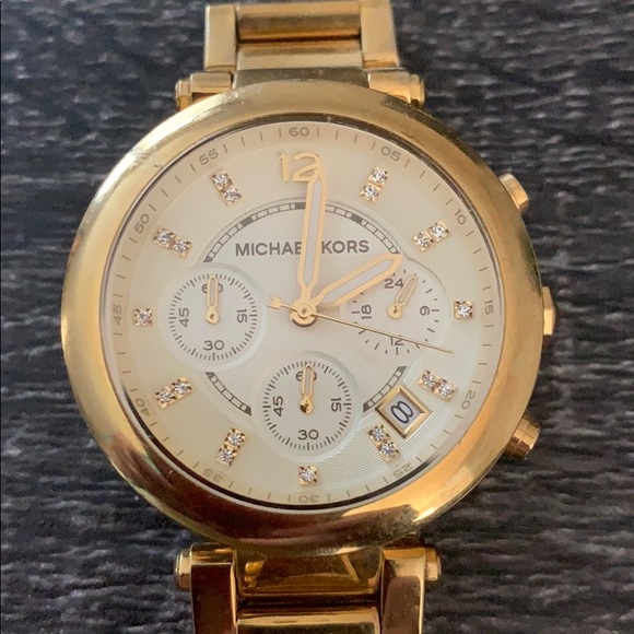 Watch - Picture 2 of 3